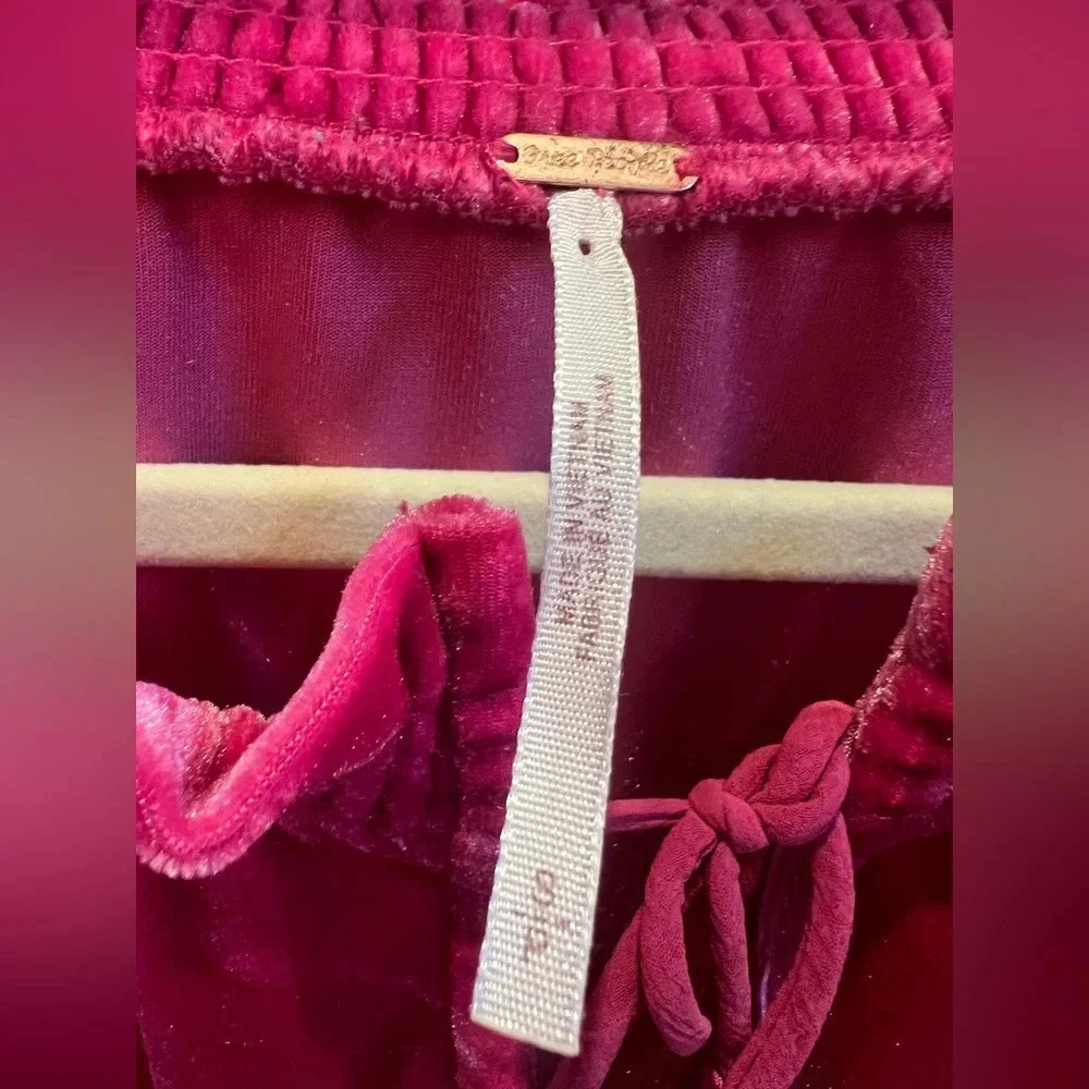 FREE PEOPLE Terese velvet puff sleeve top SMALL shirt sleeves bright pink blouse